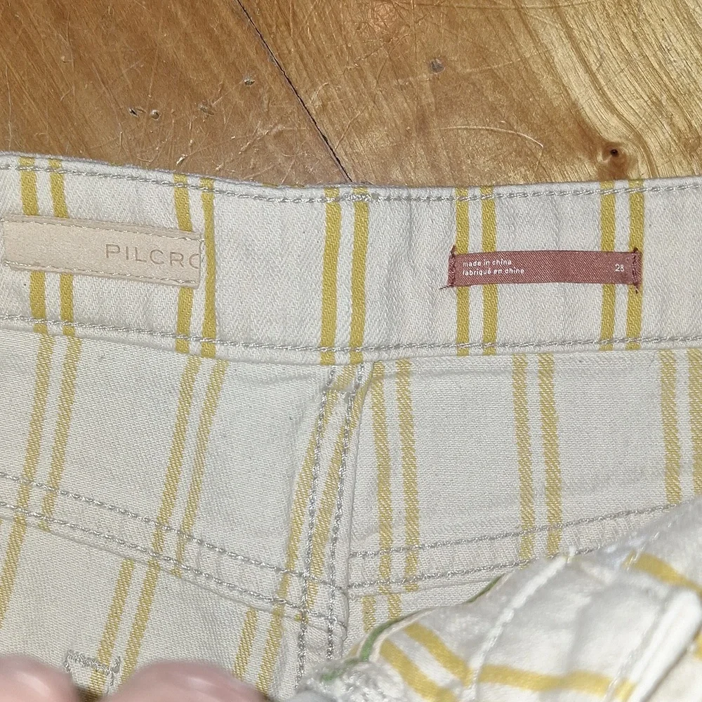 Anthropologie Pilcro Yellow & Cream Striped Cut Off High Waist Shorts Size 28 - Picture 5 of 12